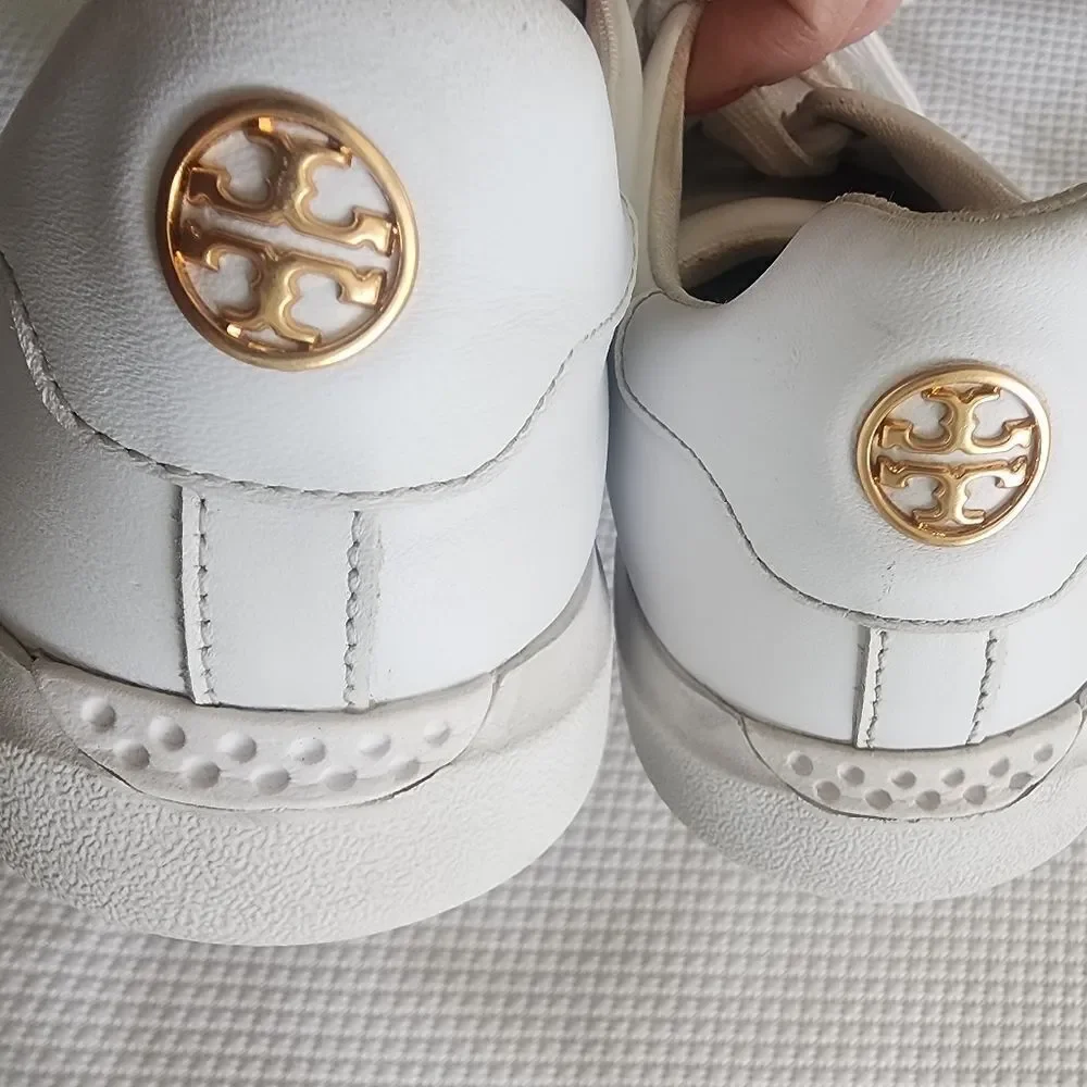Tory Burch White Leather Sneakers with Low-Top Design some scratch